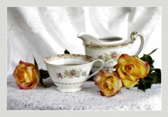 обоя еда, напитки, Чай, чай, розы, чашка, скатерть