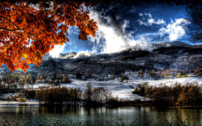 Обои картинки фото природа, зима, река, снег, трава, поселок, горы