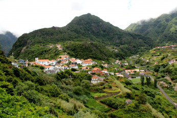 обоя madeira, города, пейзажи, португалия, остров, дома, пейзаж