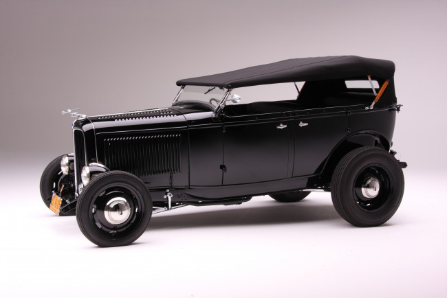 Обои картинки фото 1932, ford, deluxe, v8, phaeton, автомобили, custom, classic, car