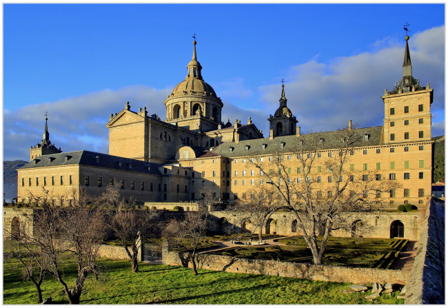 Обои картинки фото el, escorial, города, дворцы, замки, крепости, шпили, купола, парк, замок