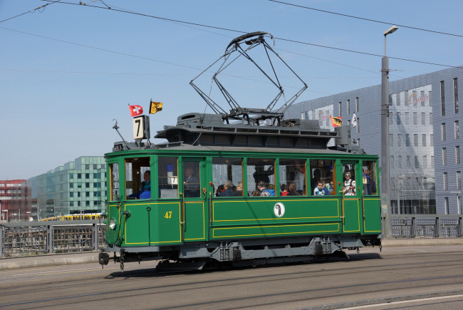 Обои картинки фото техника, трамваи, трамвай, город, рельсы