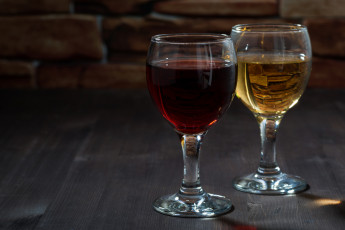Картинка еда напитки +вино красное белое бокалы вино