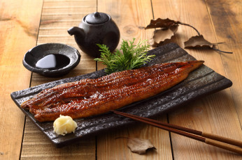 Картинка еда рыба +морепродукты +суши +роллы имбирь палочки соевый соус