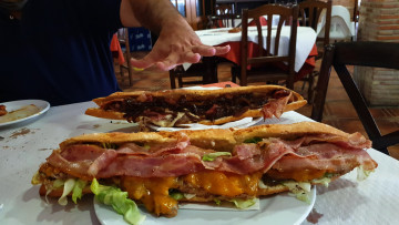 обоя еда, бутерброды,  гамбургеры,  канапе, огромный, сэндвич, бекон