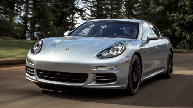 Обои картинки фото porsche panamera, автомобили, porsche