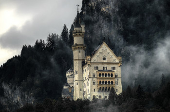обоя neuschwanstein - bavarian fairytale, города, замок нойшванштайн , германия, простор