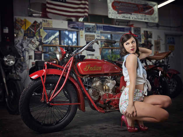 Обои картинки фото мотоциклы, мото с девушкой, moto