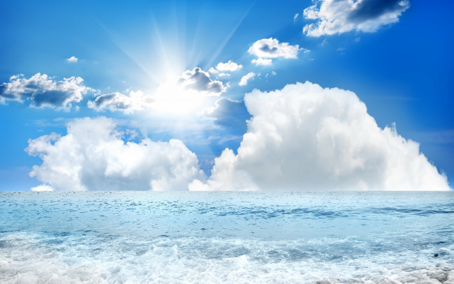 Обои картинки фото природа, восходы, закаты, небо, sky, берег, beach, пляж, blue, sea, море, волны, seascape