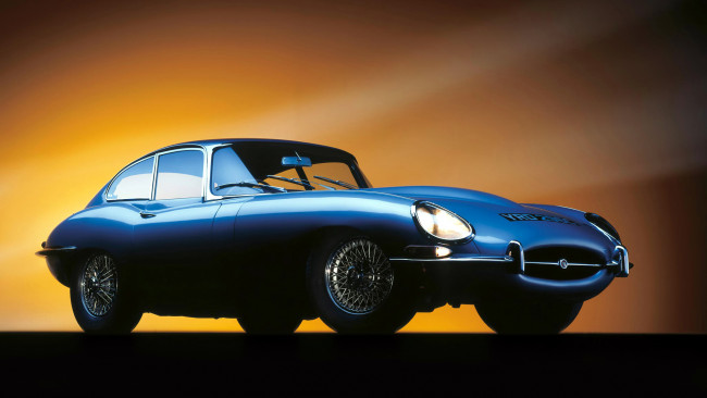 Обои картинки фото jaguar e-type, автомобили, jaguar, великобритания, легковые, класс-люкс, land, rover, ltd