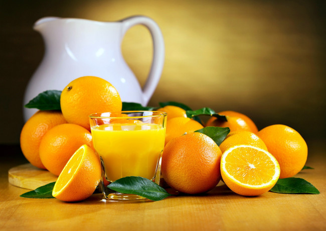 Обои картинки фото еда, напитки,  сок, апельсины, сок, стакан, кувшин