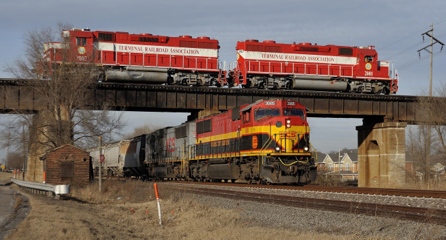Обои картинки фото техника, поезда, железная, дорога, рельсы, локомотив, состав, мост