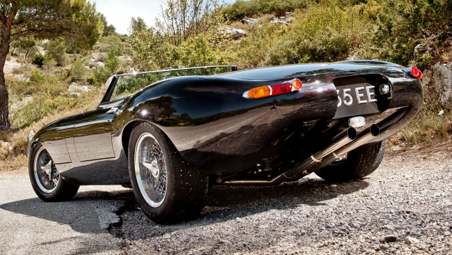 Обои картинки фото jaguar e-type, автомобили, jaguar, land, rover, ltd, легковые, класс-люкс, великобритания
