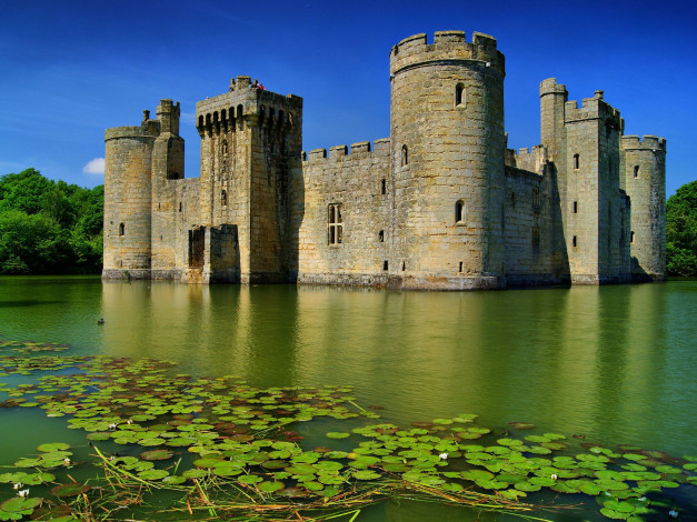 Обои картинки фото bodiam, castle, города, дворцы, замки, крепости