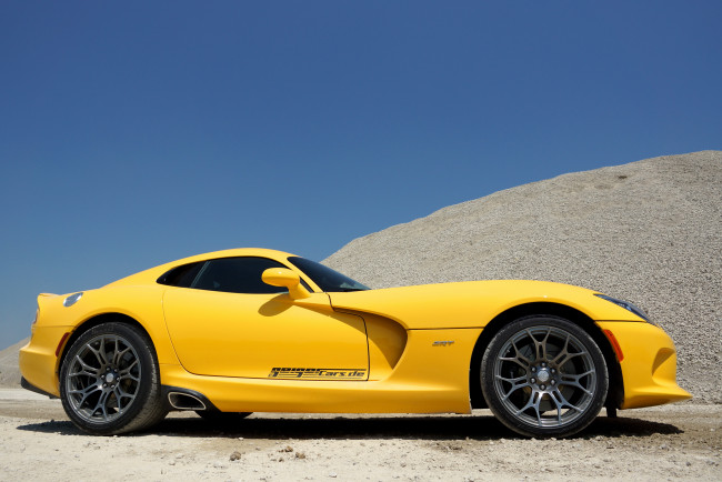 Обои картинки фото автомобили, dodge, viper, srt, geiger, желтый, 2013г