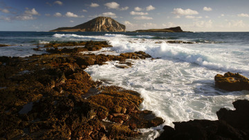 Картинка природа побережье море волны камни скалы морская пена