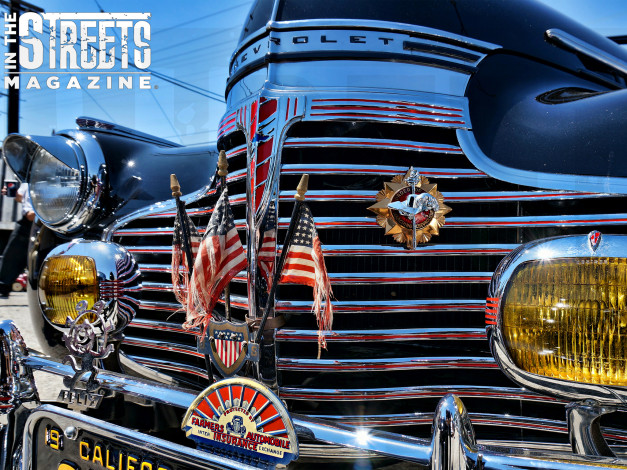 Обои картинки фото автомобили, фрагменты автомобиля, classic, shields, lights, grill