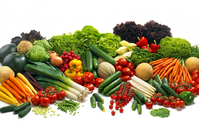 Обои картинки фото еда, овощи, редис, морковь, огруцы, салат, помидоры, ассорти, томаты, вишня