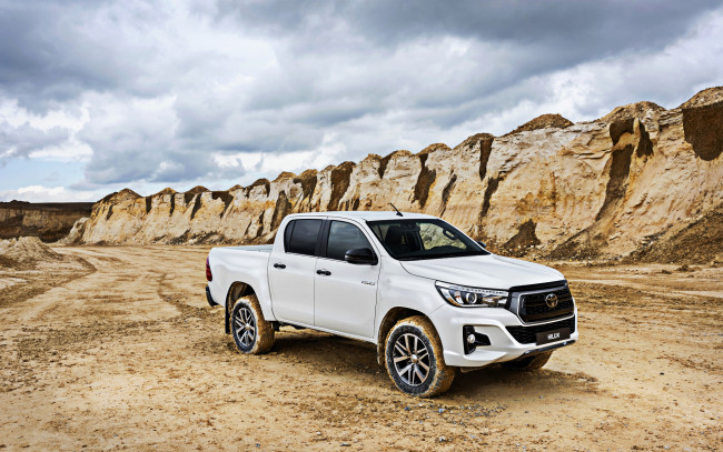 Обои картинки фото 2019 toyota hilux special edition, автомобили, toyota, cпециальный, выпуск, пикап, внедорожники, 2019, hilux, белый, японские, тойота