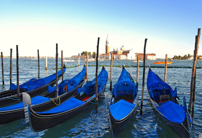 Обои картинки фото корабли, лодки, шлюпки, гондолы, венеция