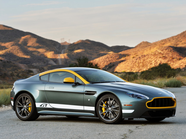 Обои картинки фото автомобили, aston martin, gt, vantage, v8, aston, martin, 2014г