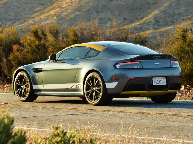 Обои картинки фото автомобили, aston martin, v8, aston, martin, gt, vantage, 2014г