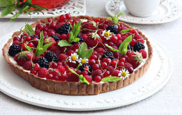 Картинка еда пироги сладость выпечка ягоды пирог