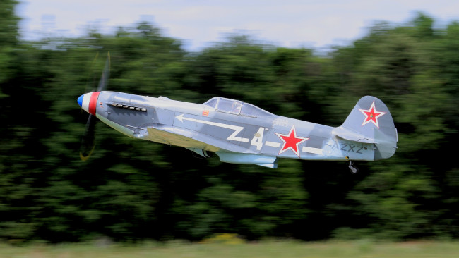 Обои картинки фото yakovlev yak-3ua, авиация, боевые самолёты, истребитель