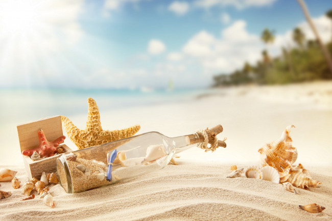 Обои картинки фото разное, ракушки,  кораллы,  декоративные и spa-камни, summer, tropical, vacation, sunshine, beach, sand, bottle, message, seashells, starfish, пляж, песок, лето, море, отдых, солнце, письмо, в, бутылке, берег