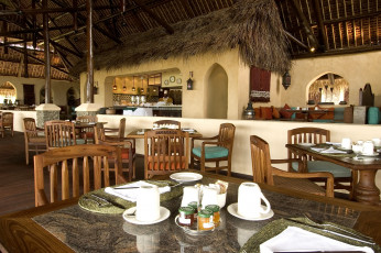 Картинка интерьер кафе рестораны отели специи столики этно-стиль