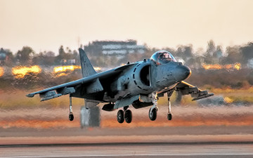 Картинка av 8b harrier авиация боевые самолёты вертикальный истребитель взлет