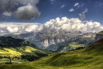 Картинка италия+альпы природа горы пейзаж небо лес облака альпы италия