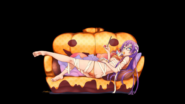 Обои картинки фото аниме, -halloween & magic, сладости, бинты, диван, жевушка, кольцо, подушки, тыква