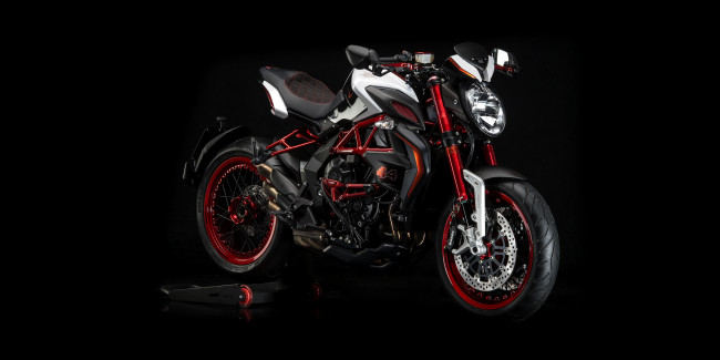 Обои картинки фото мотоциклы, mv agusta, mv, agusta