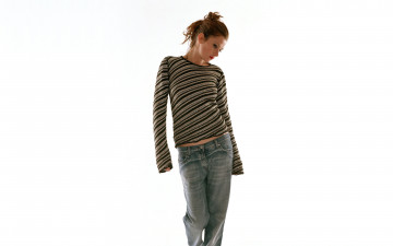 Картинка Anna+Friel девушки   джинсы свитер
