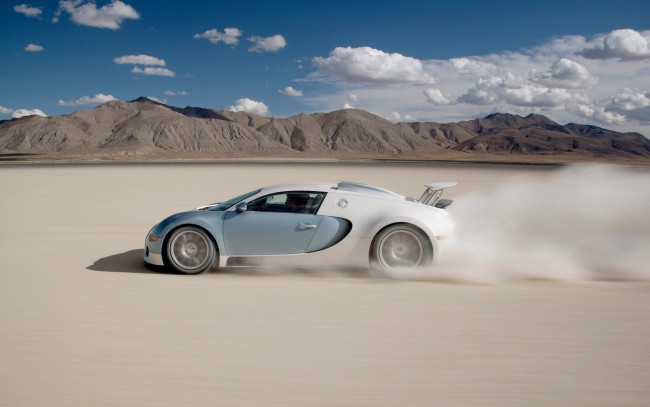 Обои картинки фото автомобили, bugatti, ugatti, пустыня, veyron