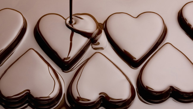 Обои картинки фото еда, конфеты,  шоколад,  сладости, сердечки, шоколад, любовь